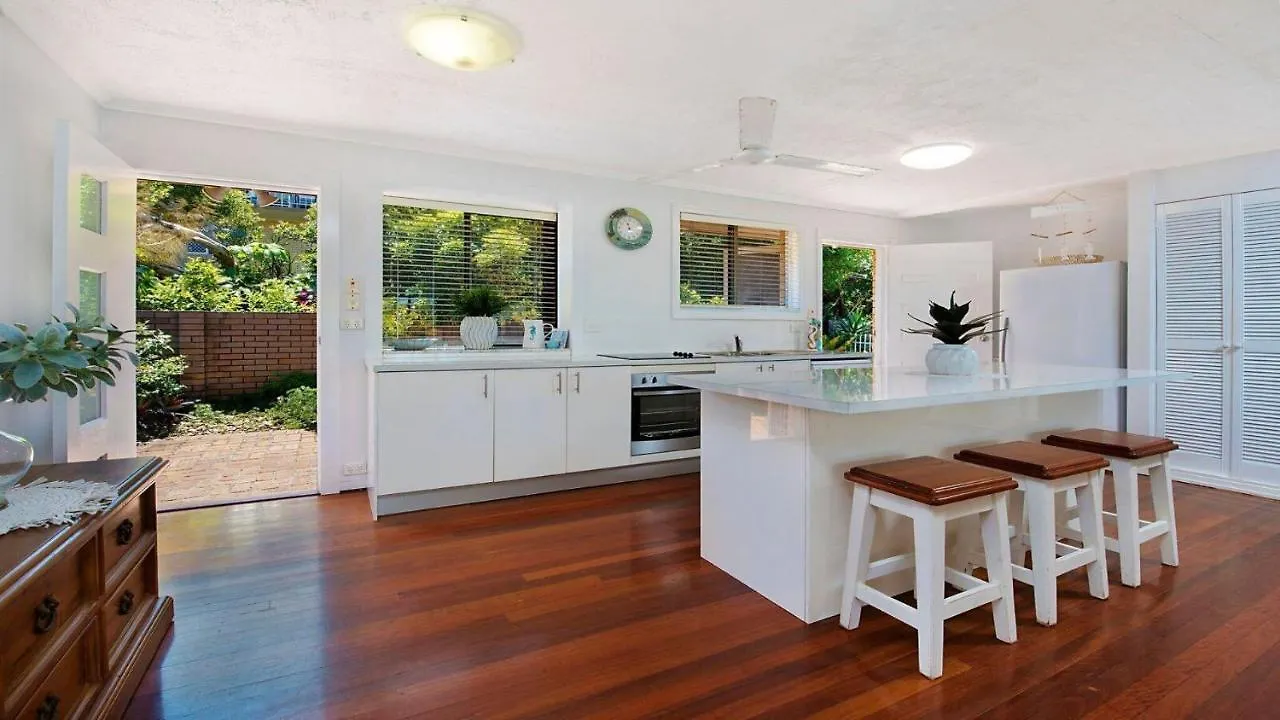5 Margaret St Kings Beach Qld Caloundra Holiday home
